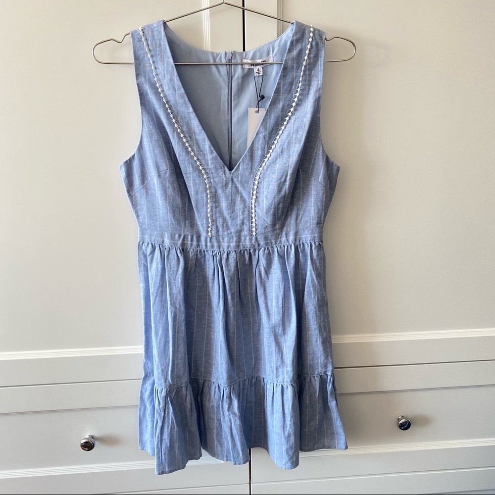 LAST CHANCE 12/3! NWT B.B.Dakota pinstripe chambray dress